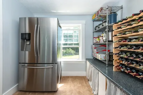 20 Elmwood Avenue Dover NH 03820