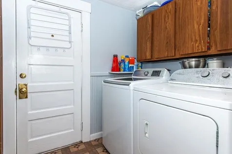 20 Elmwood Avenue Dover NH 03820
