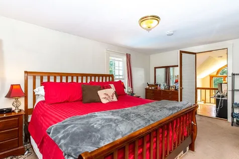 20 Elmwood Avenue Dover NH 03820