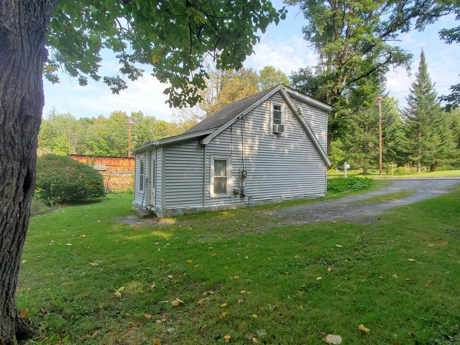 31 Pillsbury Street Enfield NH 03748