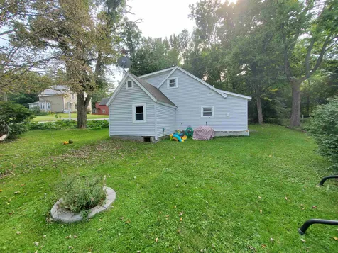 31 Pillsbury Street Enfield NH 03748