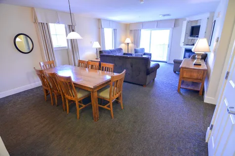820/822 Q3 Jackson Gore Adams House Ludlow VT 05149
