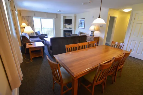 820/822 Q3 Jackson Gore Adams House Ludlow VT 05149
