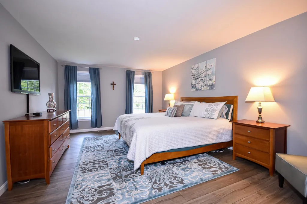 46 Wildewood Lane Dover NH 03820