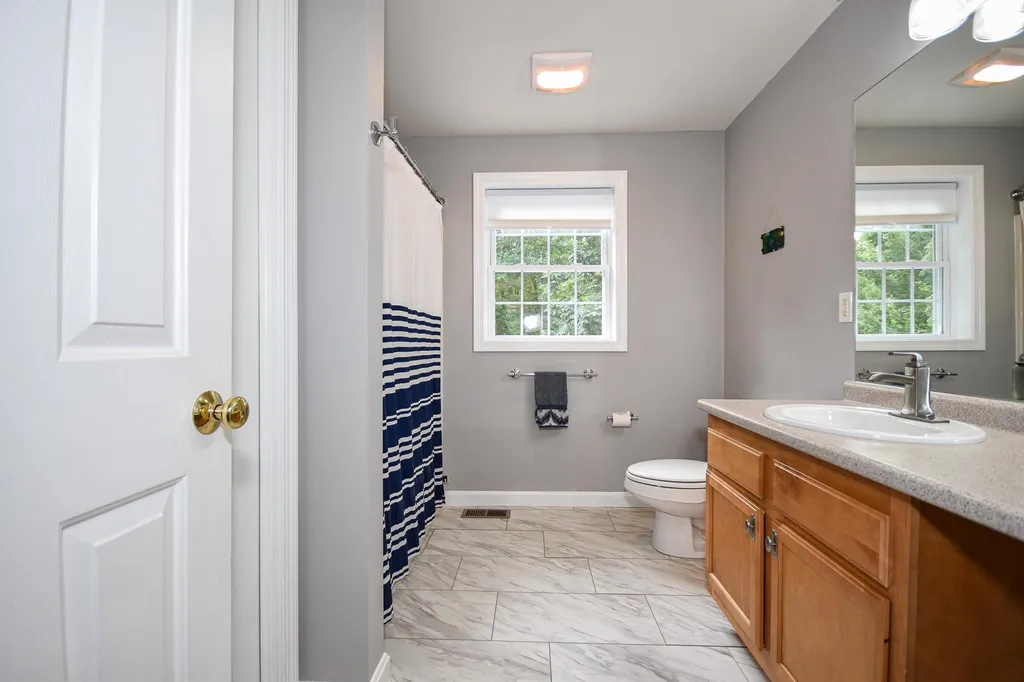 46 Wildewood Lane Dover NH 03820