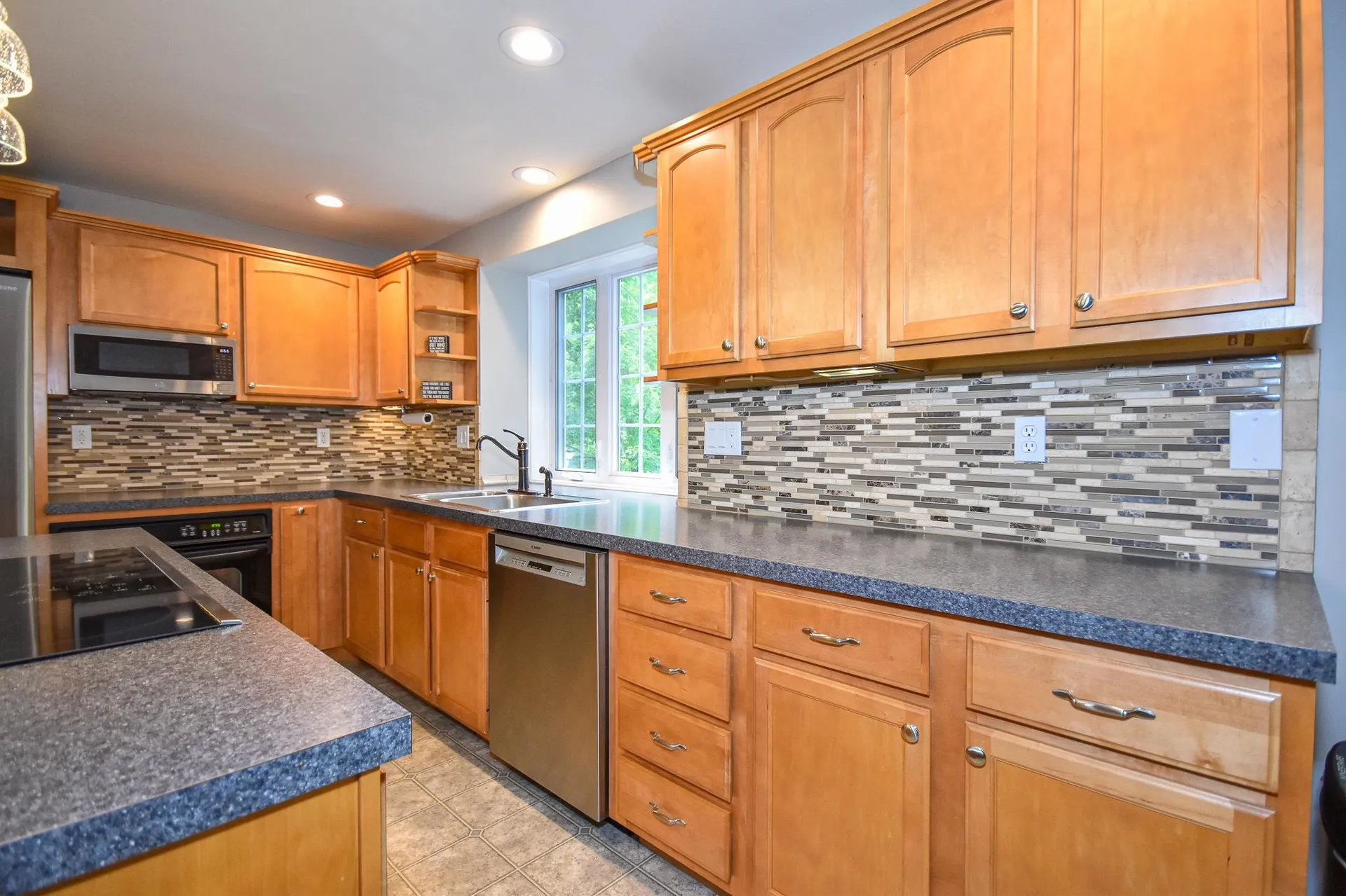 46 Wildewood Lane Dover NH 03820