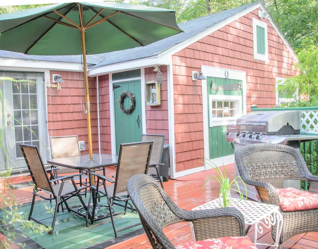 19a Hammond Road Deerfield NH 03037