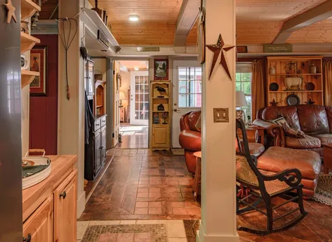 19a Hammond Road Deerfield NH 03037