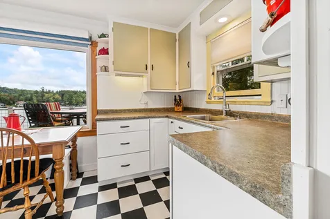 14 Hamel Road Sunapee NH 03782