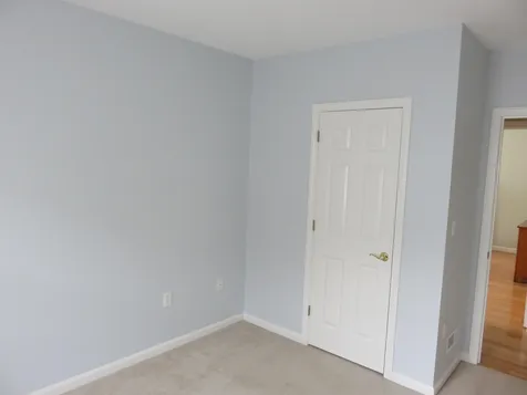 7 Old Coventry Lane Bedford NH 03110
