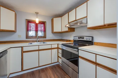 7 Corduroy Road Amherst NH 03031