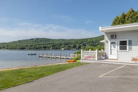42 Lake Shore Drive Moultonborough NH 03254