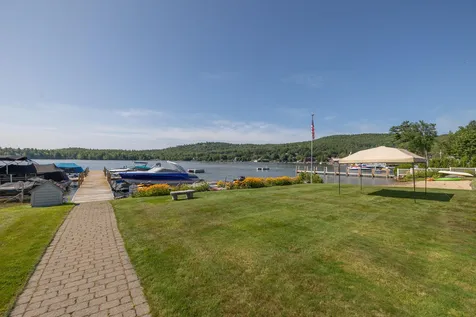 42 Lake Shore Drive Moultonborough NH 03254
