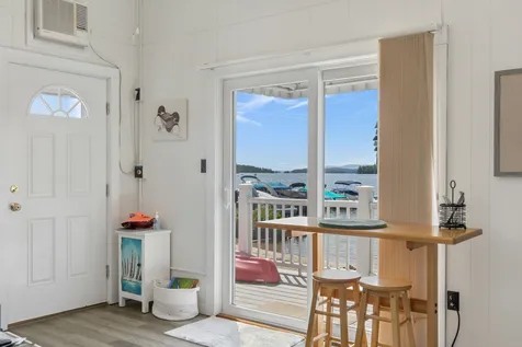 42 Lake Shore Drive Moultonborough NH 03254