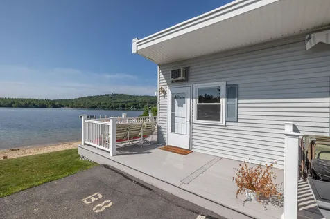 42 Lake Shore Drive Moultonborough NH 03254