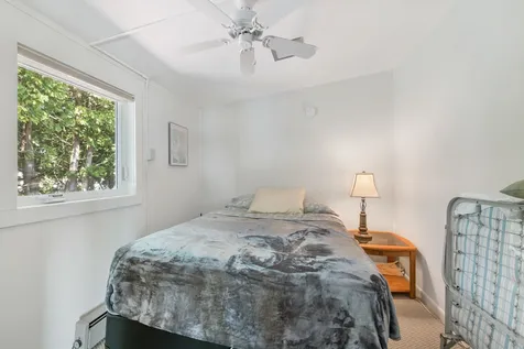 42 Lake Shore Drive Moultonborough NH 03254