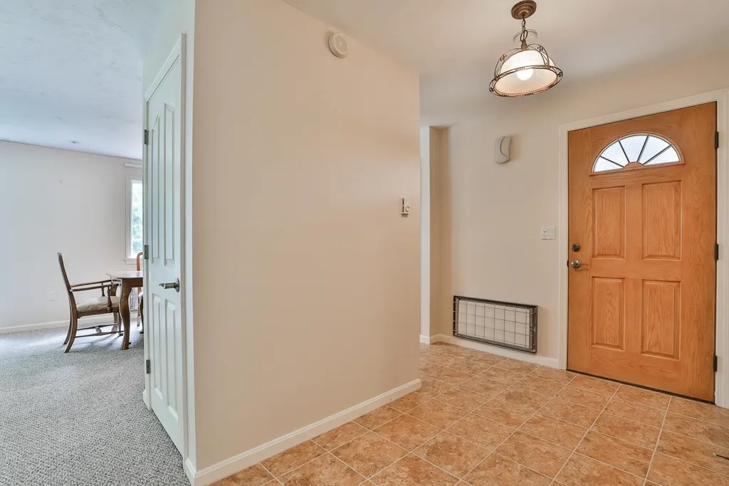 3 Dublin Way Salem NH 03079