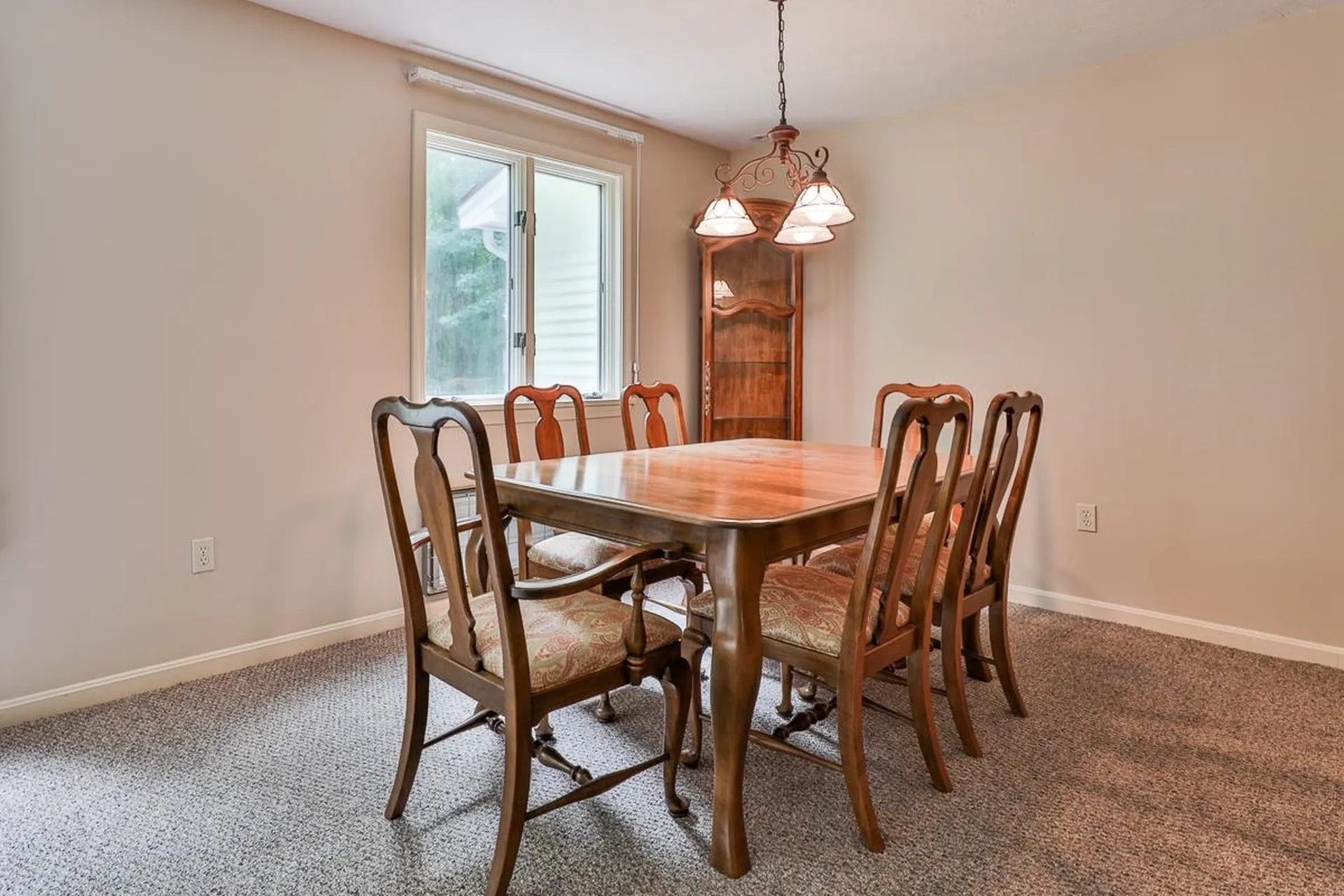 3 Dublin Way Salem NH 03079
