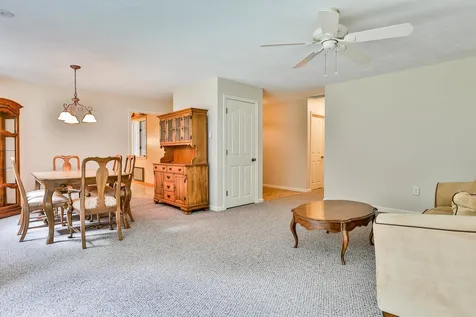 3 Dublin Way Salem NH 03079