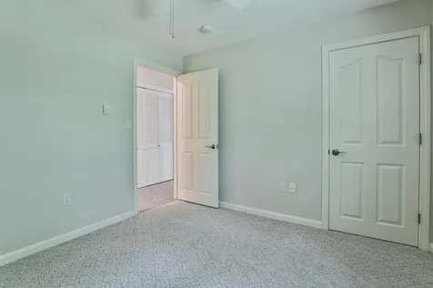 3 Dublin Way Salem NH 03079