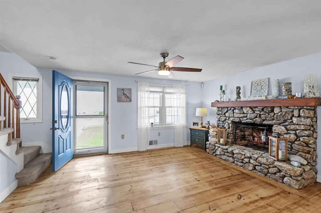 1631 Ocean Boulevard Rye NH 03870
