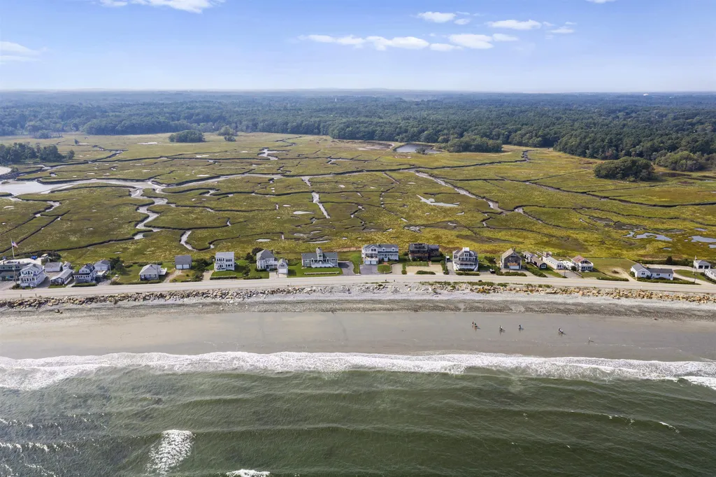 1631 Ocean Boulevard Rye NH 03870