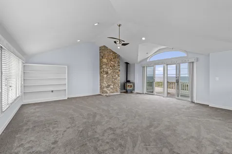 1631 Ocean Boulevard Rye NH 03870