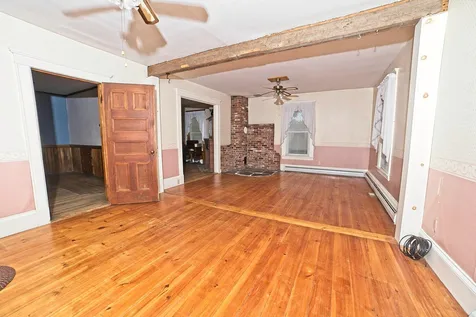 21 Spring Street Ashland NH 03217