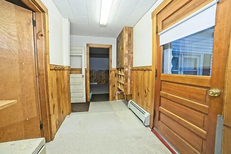 21 Spring Street Ashland NH 03217