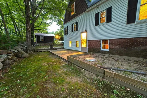 21 Spring Street Ashland NH 03217
