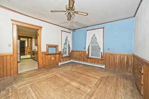 21 Spring Street Ashland NH 03217