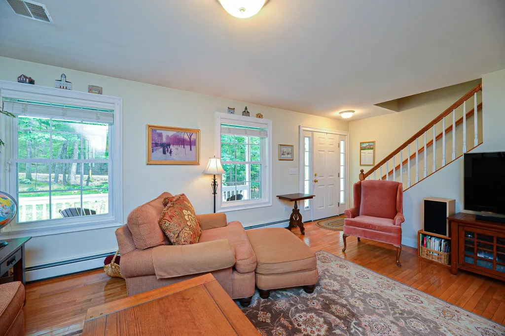 12 Oaklands Road Exeter NH 03833