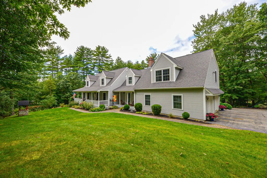 12 Oaklands Road Exeter NH 03833