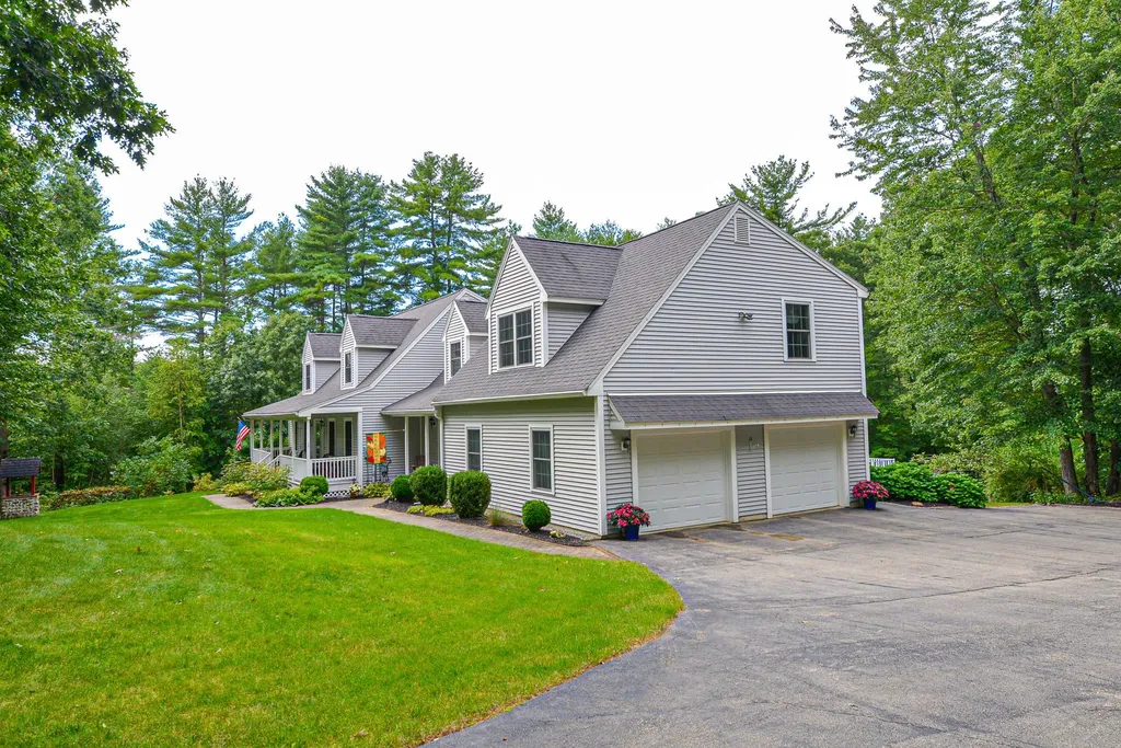 12 Oaklands Road Exeter NH 03833