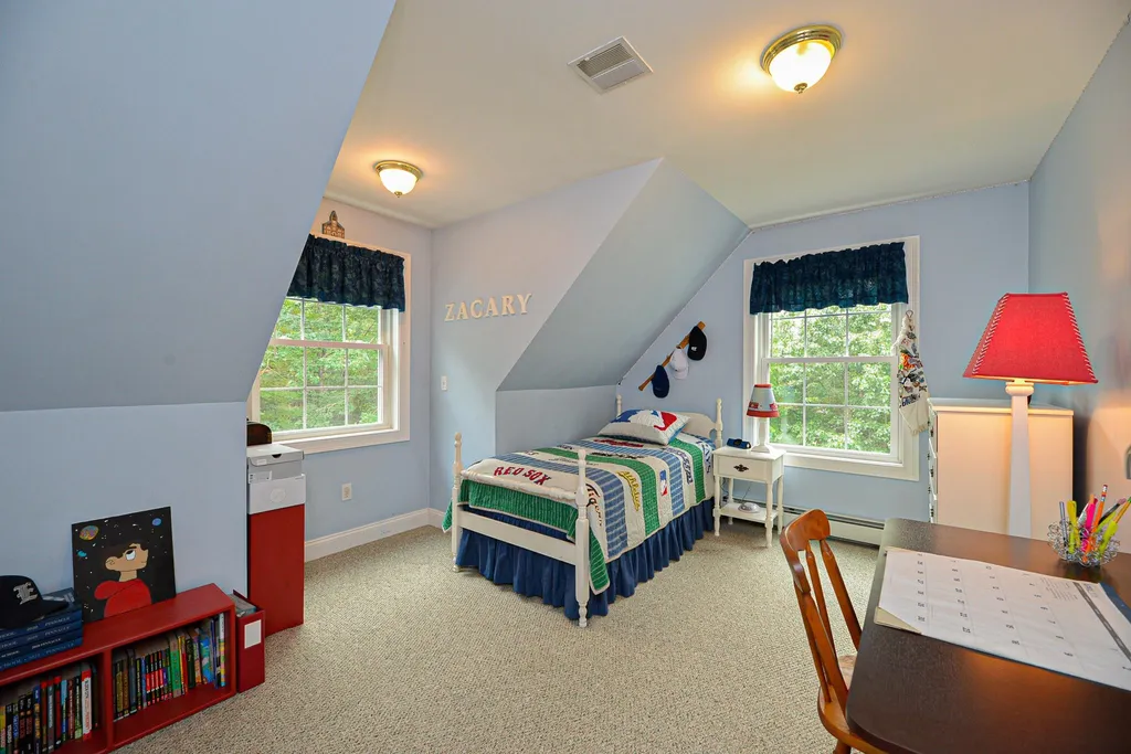 12 Oaklands Road Exeter NH 03833