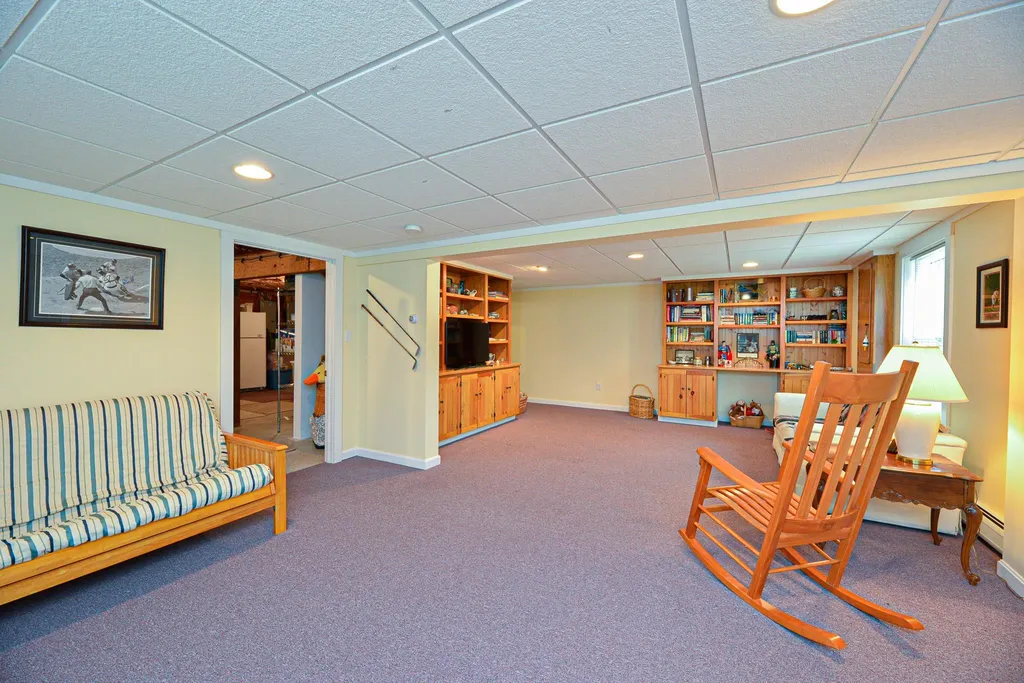12 Oaklands Road Exeter NH 03833
