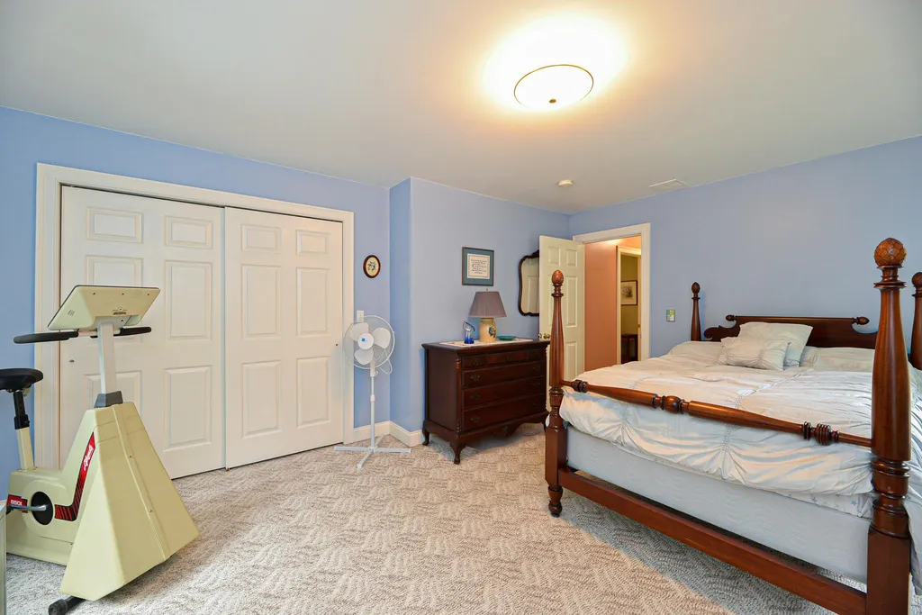 12 Oaklands Road Exeter NH 03833
