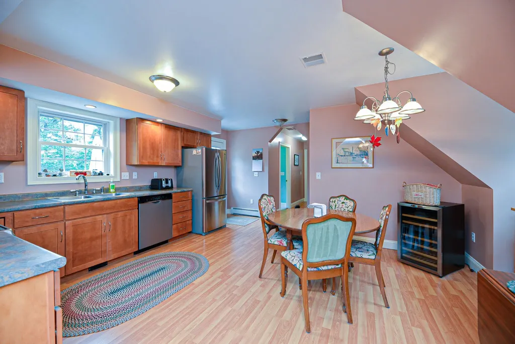 12 Oaklands Road Exeter NH 03833