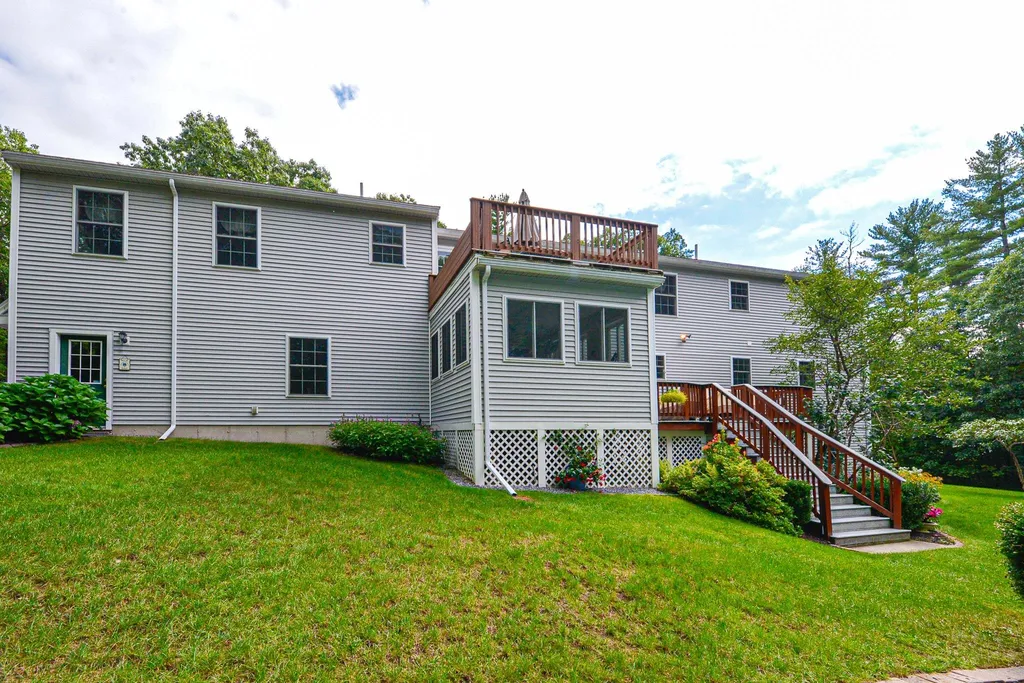12 Oaklands Road Exeter NH 03833