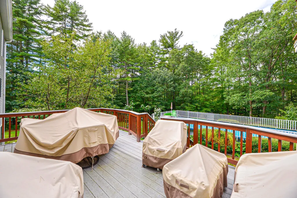 12 Oaklands Road Exeter NH 03833