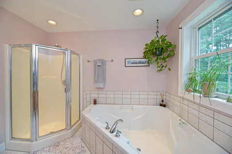 12 Oaklands Road Exeter NH 03833