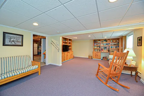 12 Oaklands Road Exeter NH 03833