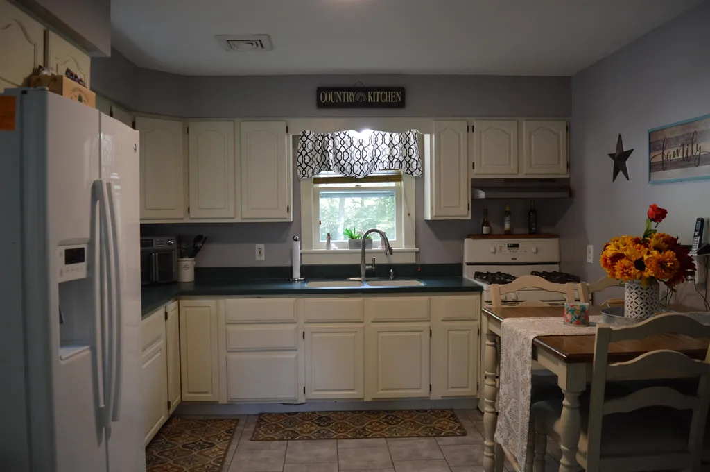 1285 White Road Corinth VT 05039