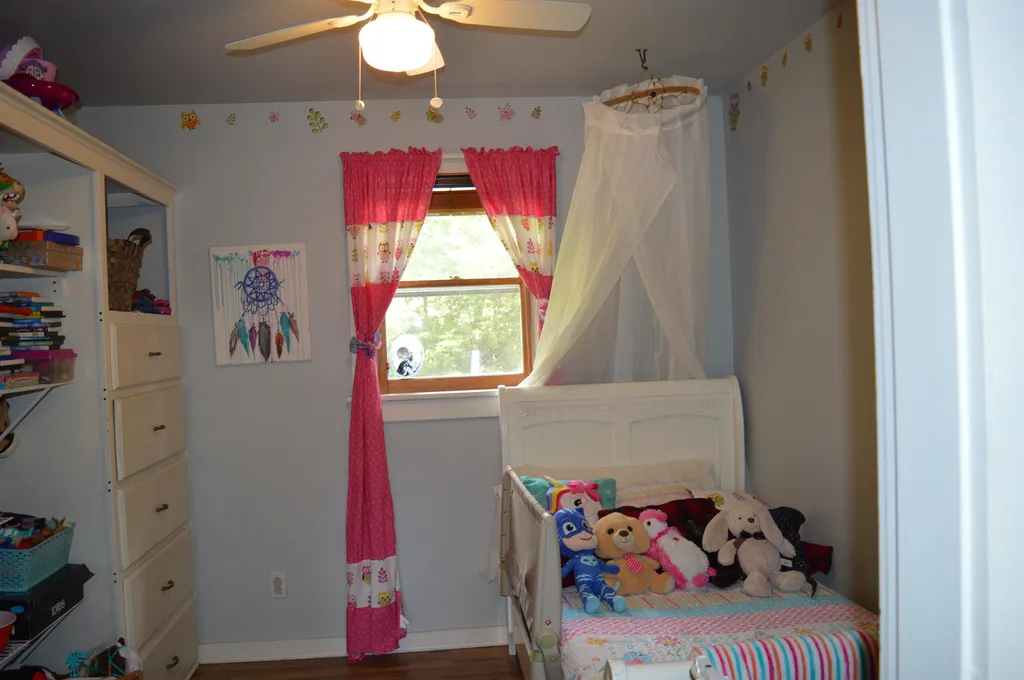 1285 White Road Corinth VT 05039