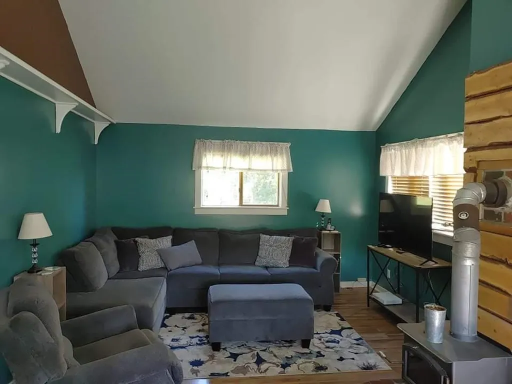 1285 White Road Corinth VT 05039