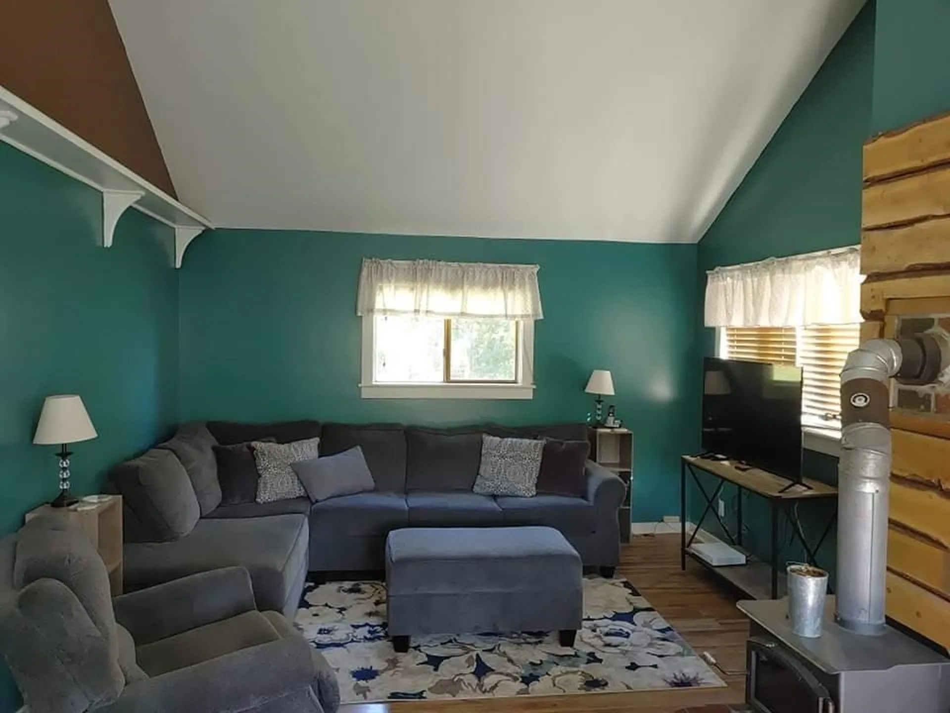 1285 White Road Corinth VT 05039