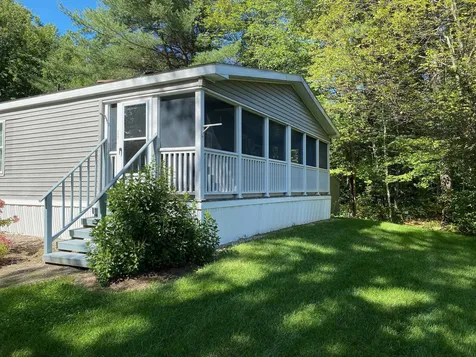 43 Black Bear Road Tamworth NH 03886