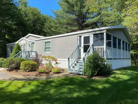 43 Black Bear Road Tamworth NH 03886