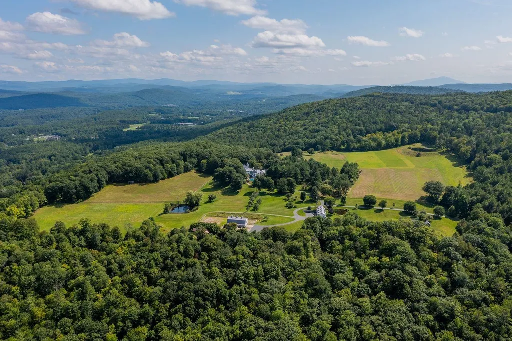 249 Bragg Hill Norwich VT 05055