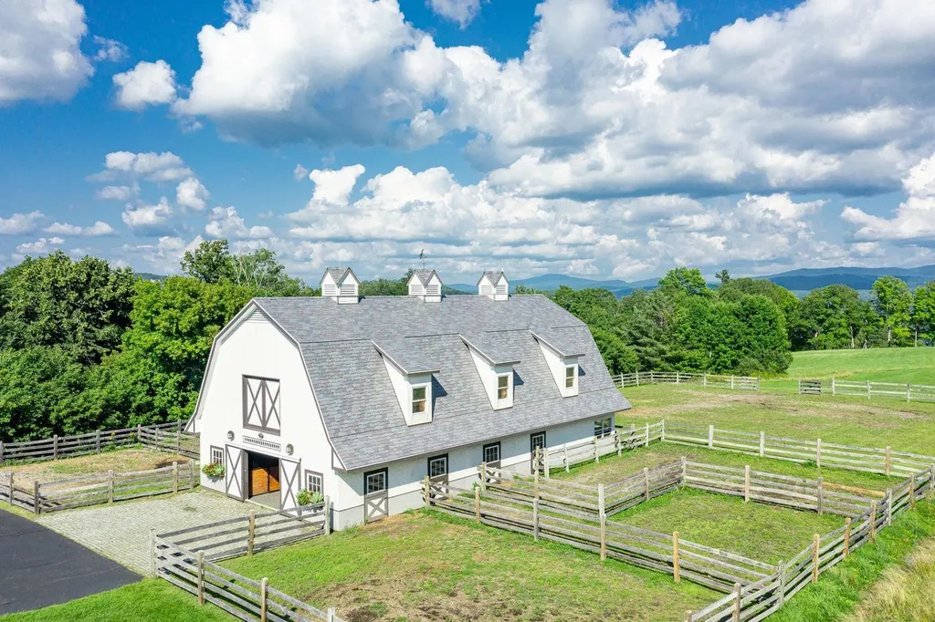 249 Bragg Hill Norwich VT 05055